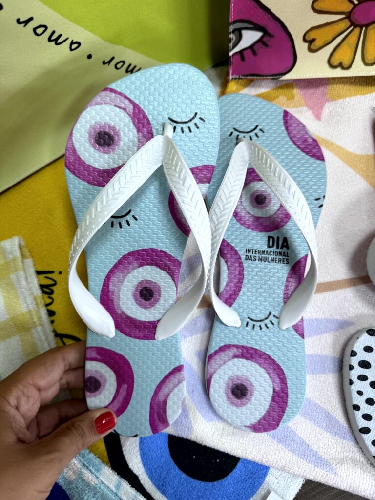 Chinelos personalizados