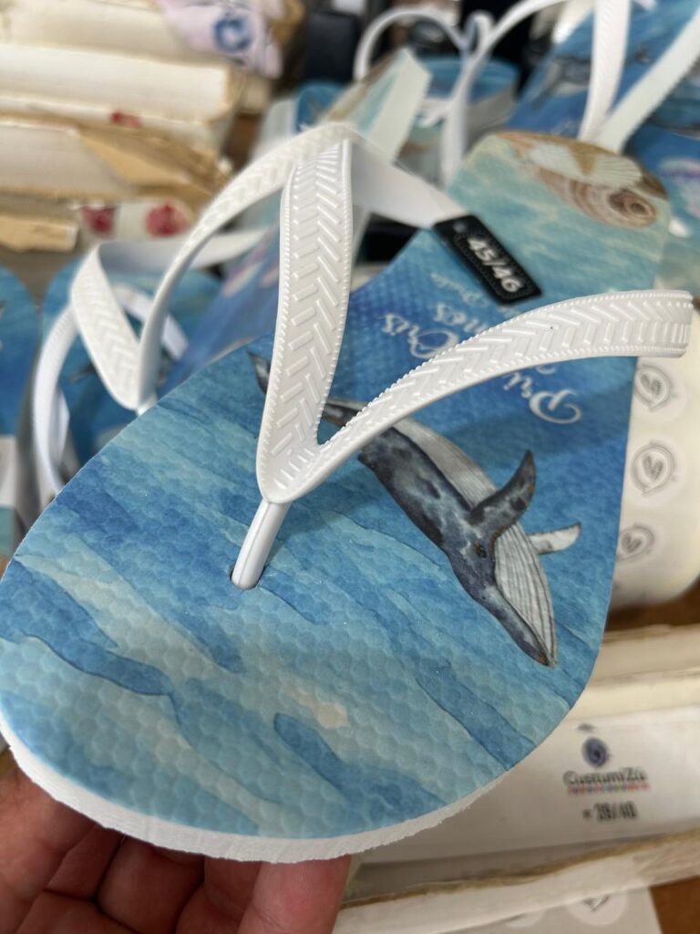 Chinelos personalizados