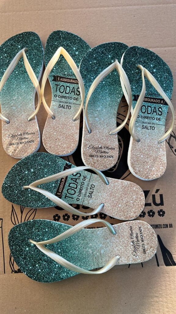 chinelo personalizado lembrancinha 15 anos