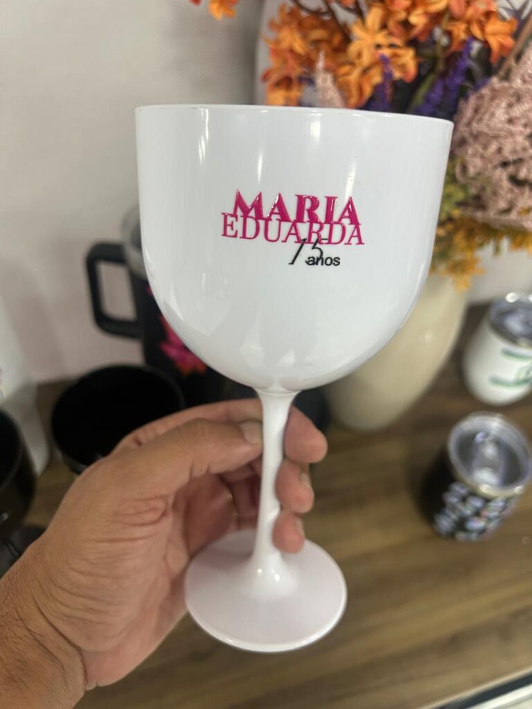 Taça e copo personalizado