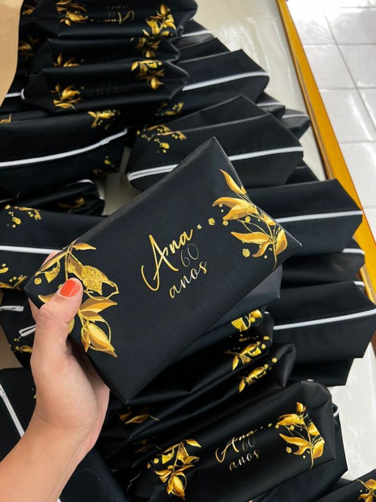 ideias de lembrancinhas para formatura com produtos personalizados