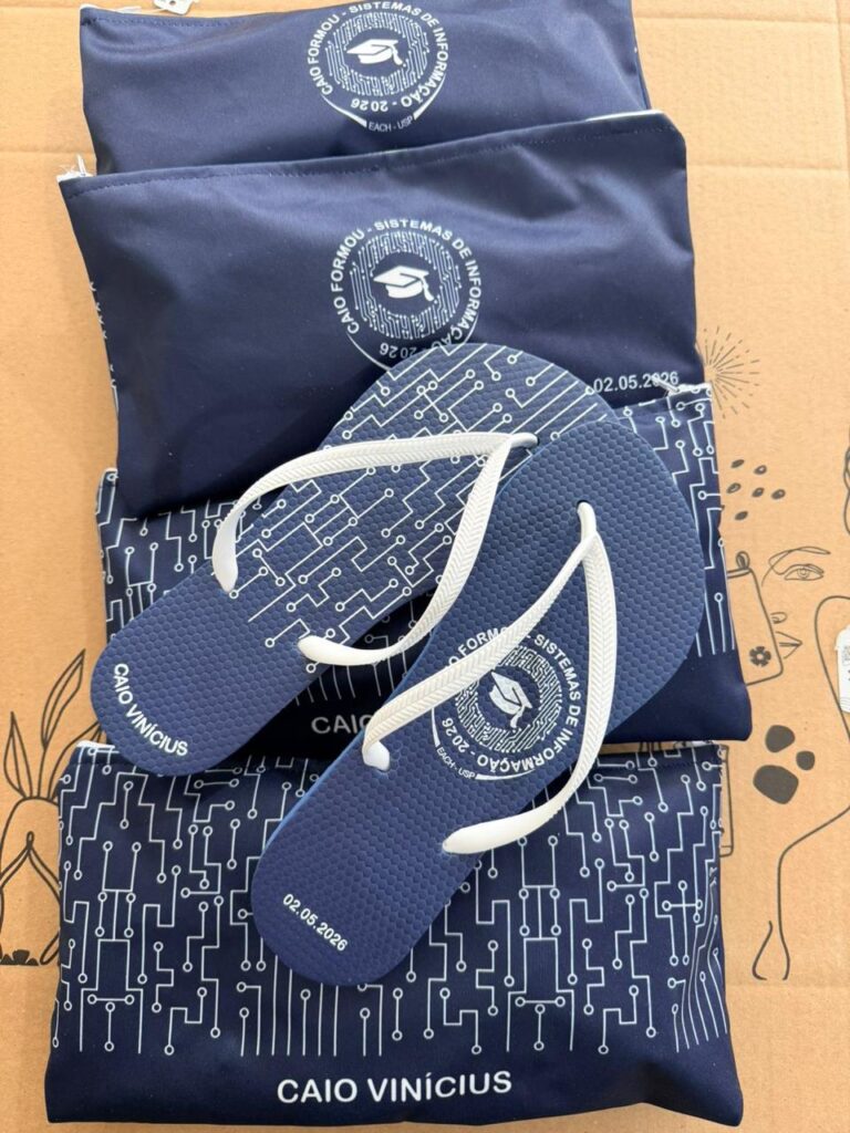 kit de chinelo com carteira personalizada