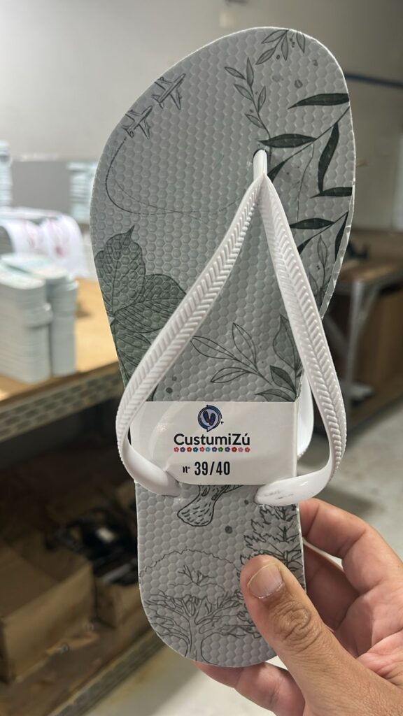 chinelos personalizados de alta qualidade